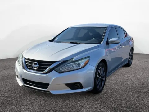 Silver 2017 Nissan Altima 2.5 SV for sale in Scottsdale, AZ
