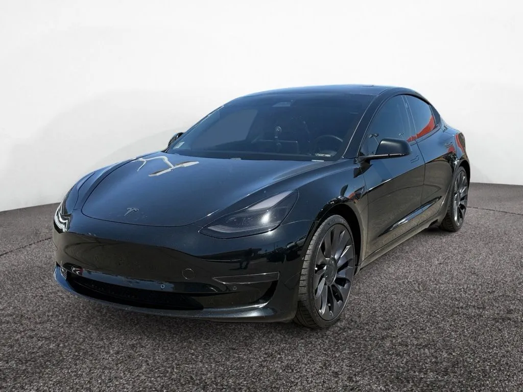 2021 Tesla Model 3 Performance Dual Motor All-Wheel Drive's photo