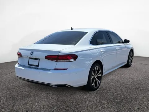 More photos of 2020 Volkswagen Passat 2.0T SEL at House of Cars Arizona: Phoenix, Scottsdale, Tempe, Mesa, AZ