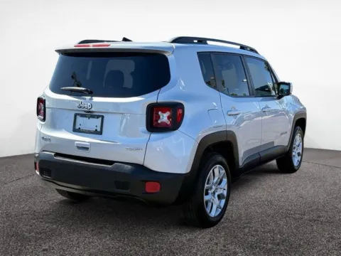 More photos of 2018 Jeep Renegade Latitude 4x4 at House of Cars Arizona: Phoenix, Scottsdale, Tempe, Mesa, AZ