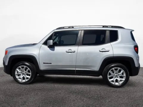 Photos of 2018 Jeep Renegade Latitude 4x4 for sale in Scottsdale, AZ at House of Cars Arizona: Phoenix, Scottsdale, Tempe, Mesa