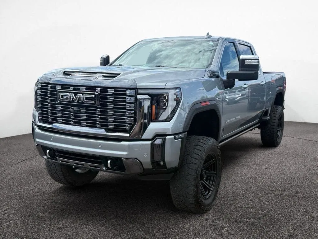 Gray 2024 GMC Sierra 2500HD 4WD Crew Cab Standard Bed Denali Ultimate for sale in Scottsdale, AZ