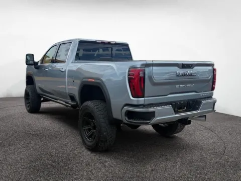 Another view of 2024 GMC Sierra 2500 HD 4WD Crew Cab Standard Bed Denali Ultimate for sale in Scottsdale, AZ at House of Cars Arizona: Phoenix, Scottsdale, Tempe, Mesa
