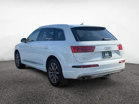 Another view of 2019 Audi Q7 55 Premium Plus for sale in Scottsdale, AZ at House of Cars Arizona: Phoenix, Scottsdale, Tempe, Mesa
