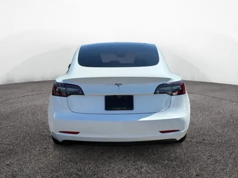 More photos of 2023 Tesla Model 3 Rear-Wheel Drive at House of Cars Arizona: Phoenix, Scottsdale, Tempe, Mesa, AZ