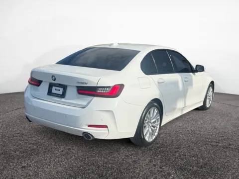 More photos of 2023 BMW 330i at House of Cars Arizona: Phoenix, Scottsdale, Tempe, Mesa, AZ