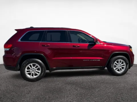 More photos of 2018 Jeep Grand Cherokee Laredo 4x2 at House of Cars Arizona: Phoenix, Scottsdale, Tempe, Mesa, AZ
