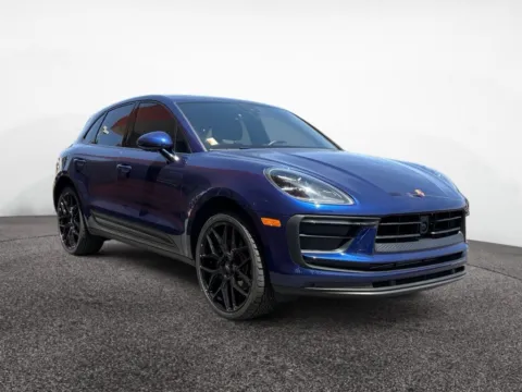 More photos of 2024 Porsche Macan at House of Cars Arizona: Phoenix, Scottsdale, Tempe, Mesa, AZ