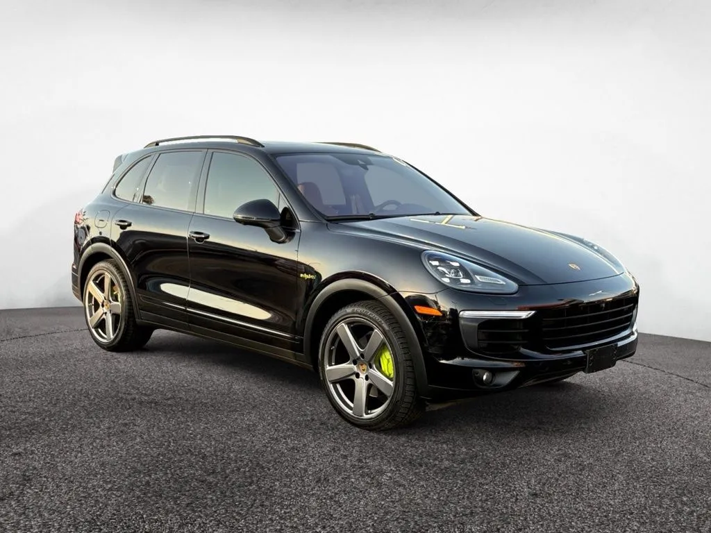 Black 2018 Porsche Cayenne E-Hybrid S for sale in Scottsdale, AZ
