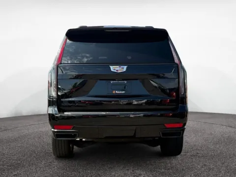 More photos of 2022 Cadillac Escalade Sport Platinum at House of Cars Arizona: Phoenix, Scottsdale, Tempe, Mesa, AZ