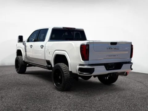 More photos of 2024 GMC Sierra 2500HD Denali at House of Cars Arizona: Phoenix, Scottsdale, Tempe, Mesa, AZ