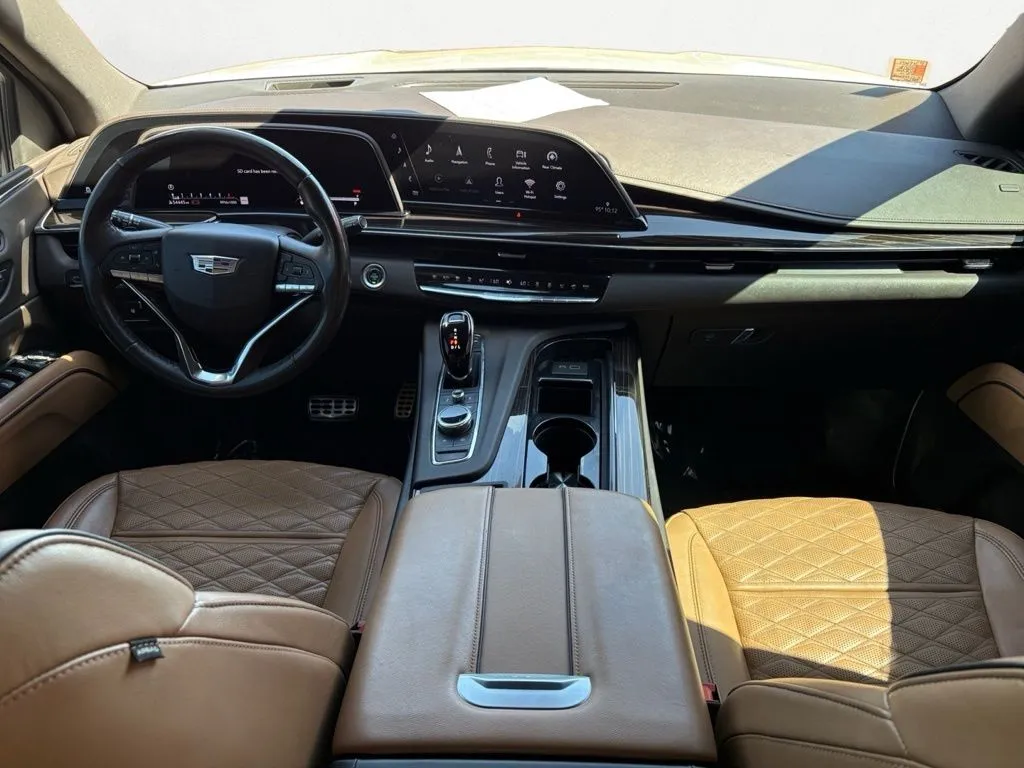 2022 Cadillac Escalade Sport - Photo 8