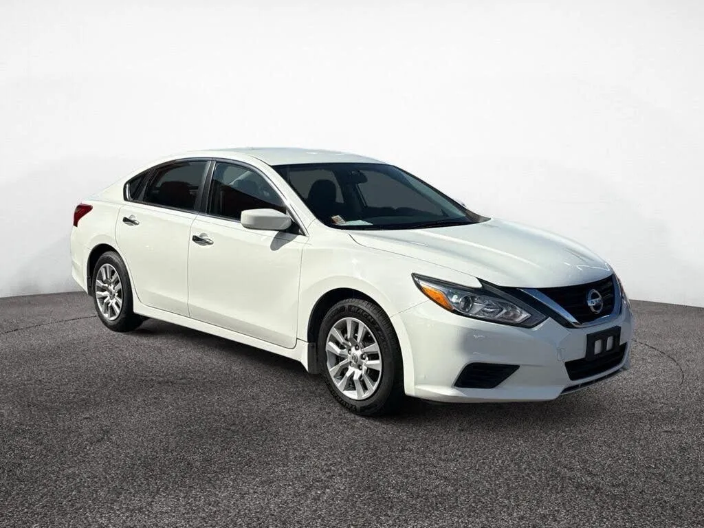 2018 Nissan Altima S - Photo 7