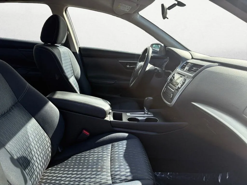 2018 Nissan Altima S - Photo 14