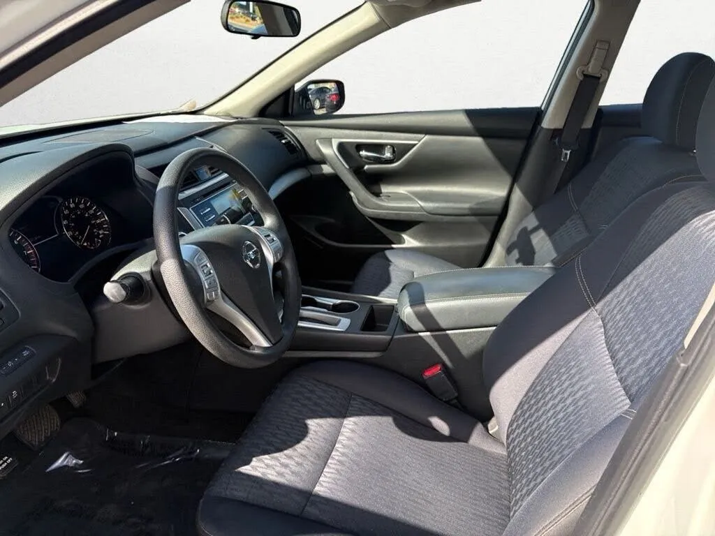 2018 Nissan Altima S - Photo 10