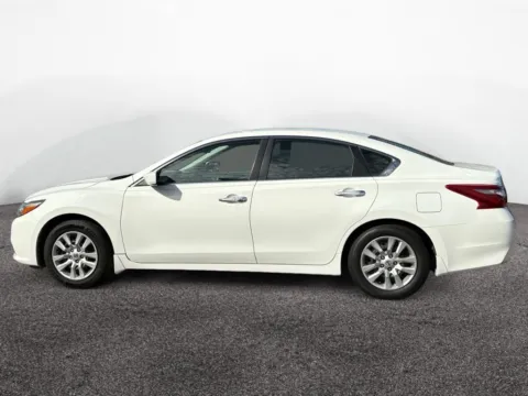 Photos of 2018 Nissan Altima 2.5 S for sale in Scottsdale, AZ at House of Cars Arizona: Phoenix, Scottsdale, Tempe, Mesa