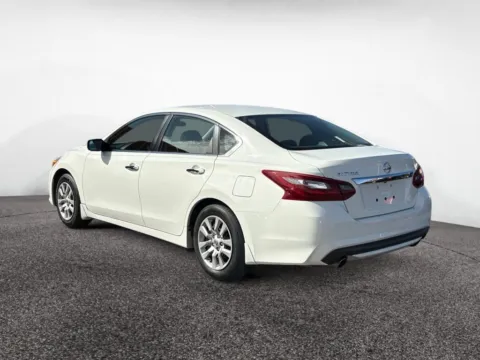 Another view of 2018 Nissan Altima 2.5 S for sale in Scottsdale, AZ at House of Cars Arizona: Phoenix, Scottsdale, Tempe, Mesa