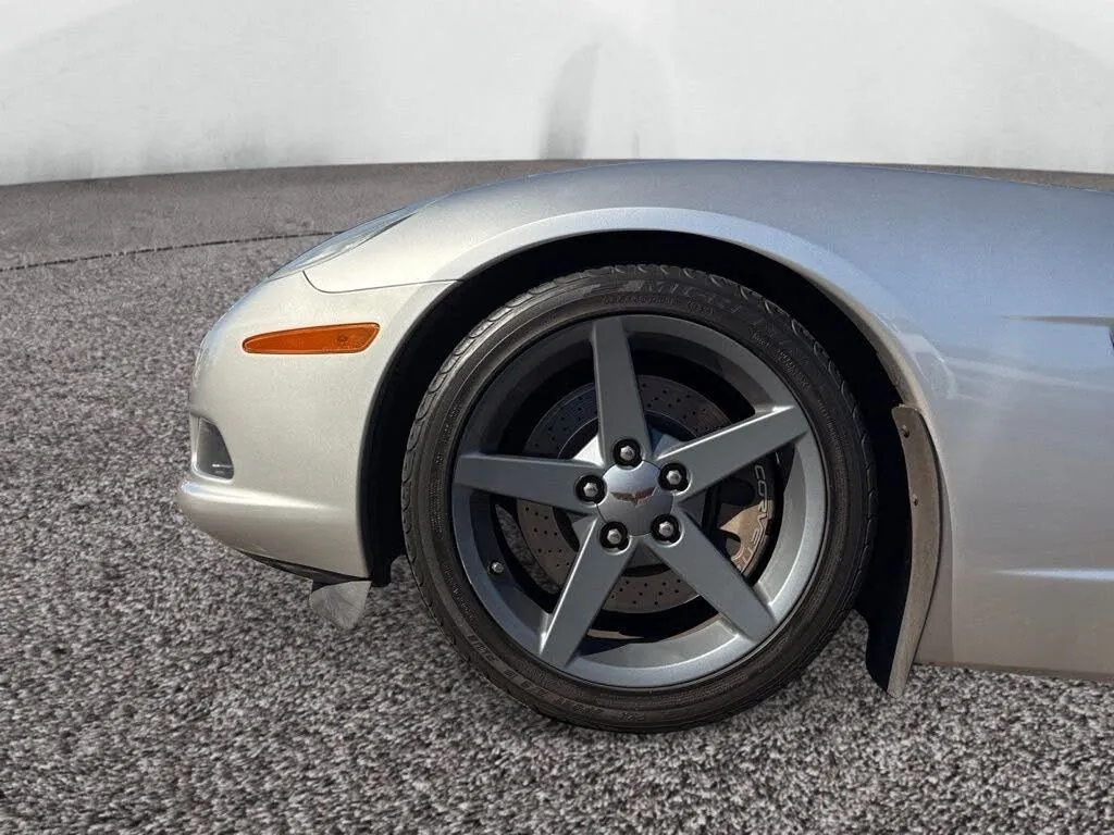 2007 Chevrolet Corvette Base - Photo 9