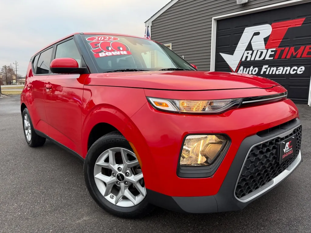 2022 Kia Soul LX