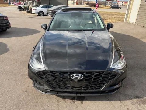 More photos of 2022 HYUNDAI SONATA LIMITED at Ride Time Auto Finance Crown Point, IN