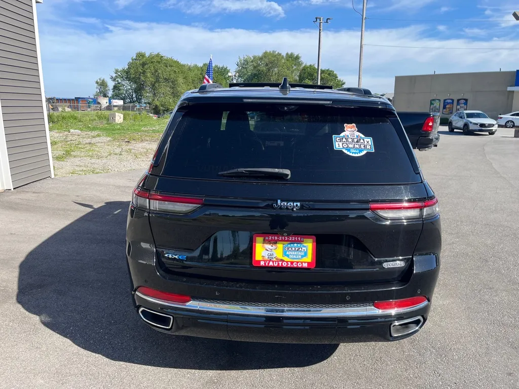 2023 Jeep Grand Cherokee Overland 4xe - Photo 11