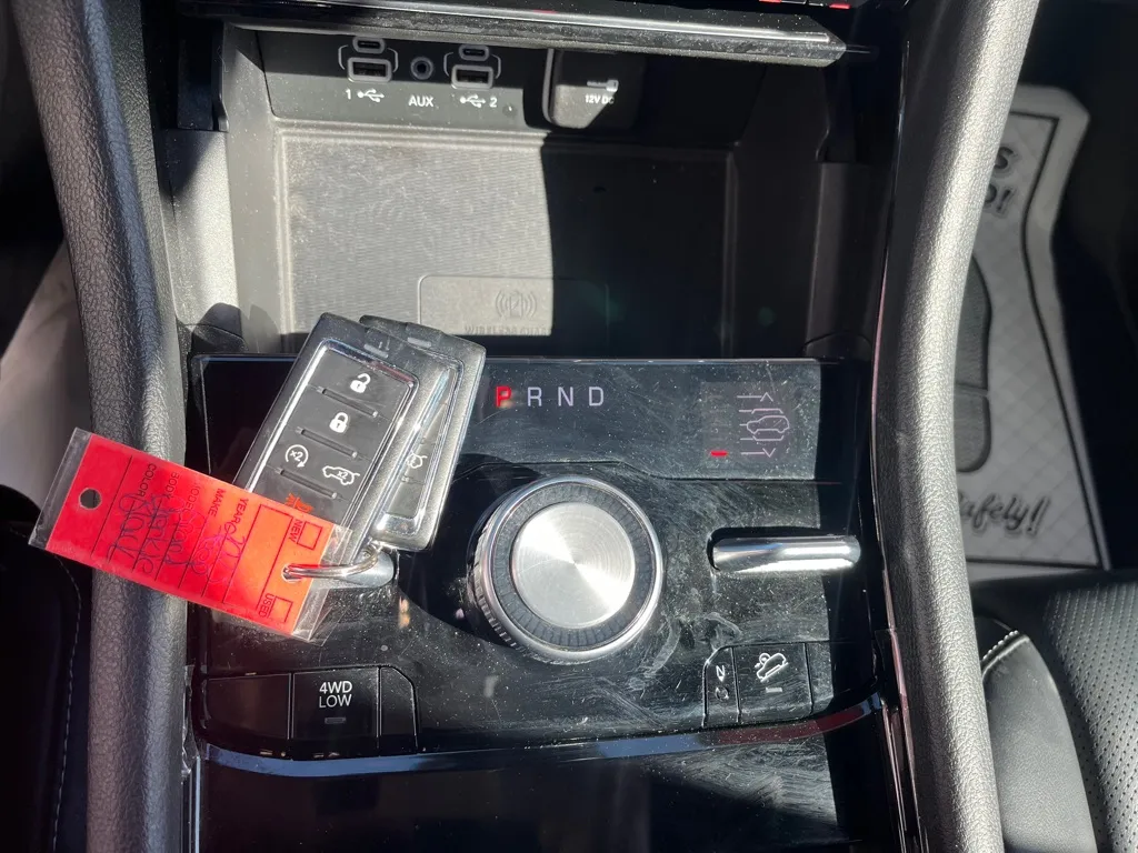 2023 Jeep Grand Cherokee Overland 4xe - Photo 18