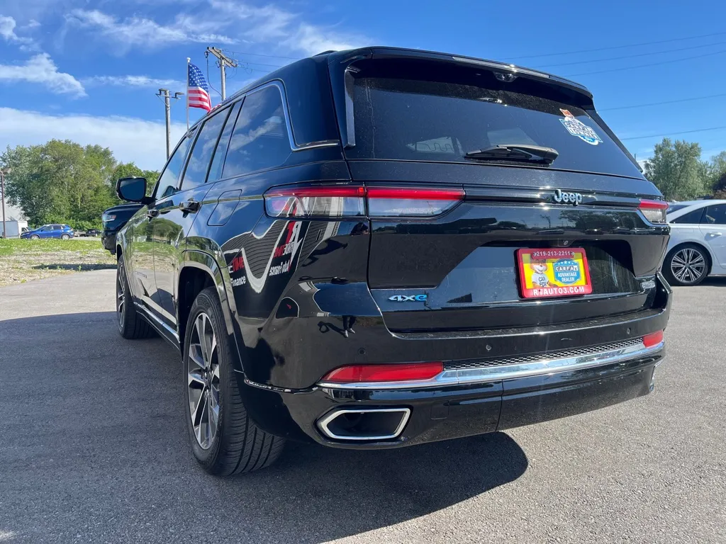 2023 Jeep Grand Cherokee Overland 4xe - Photo 8