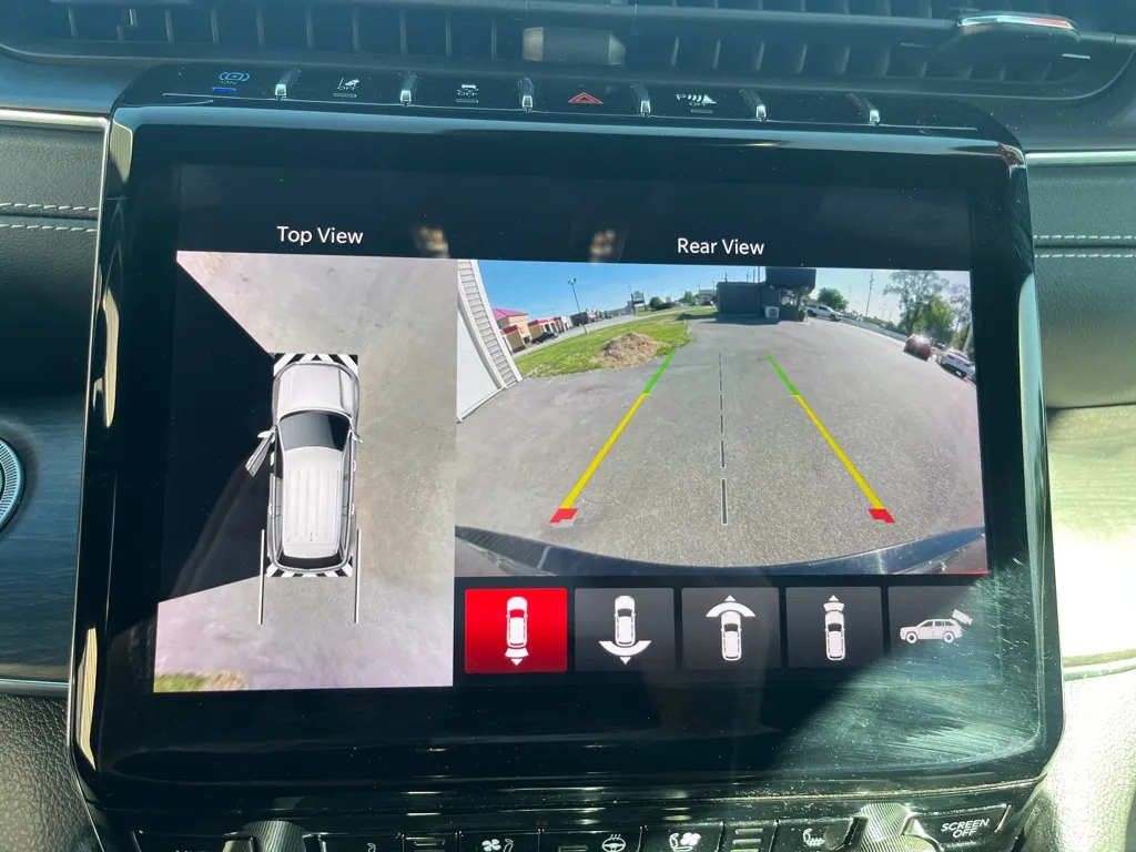 2023 Jeep Grand Cherokee Overland 4xe - Photo 16