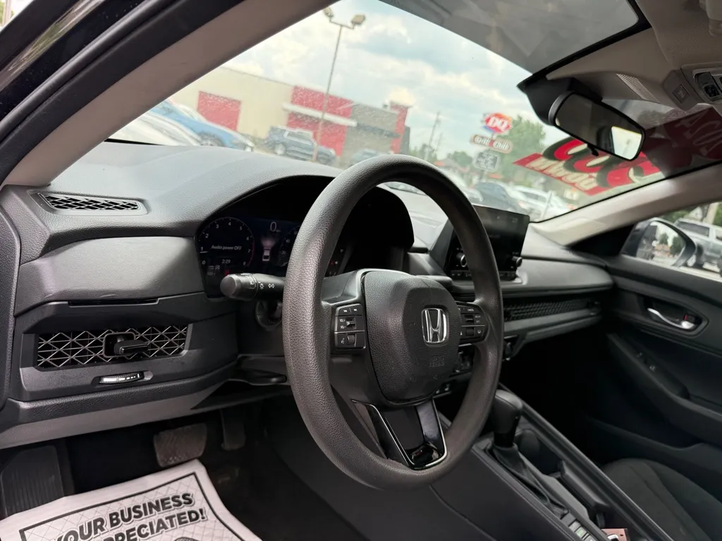 2024 Honda Accord LX - Photo 18