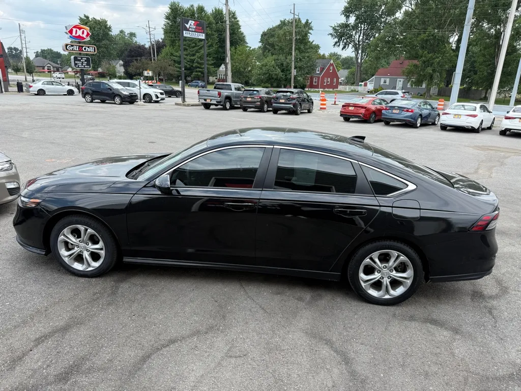 2024 Honda Accord LX - Photo 7