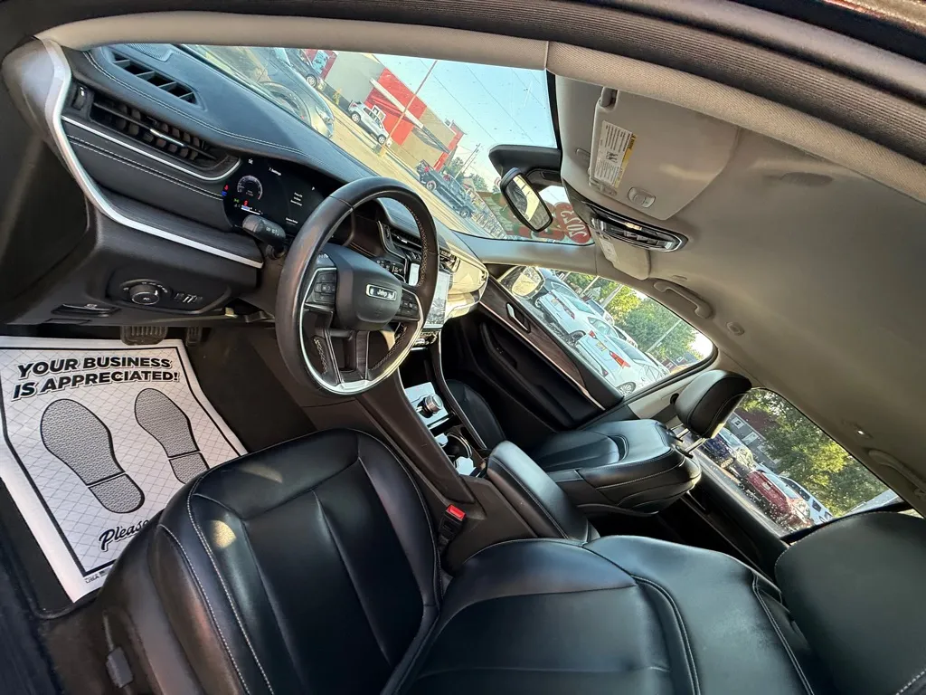 2023 Jeep Grand Cherokee Limited - Photo 22