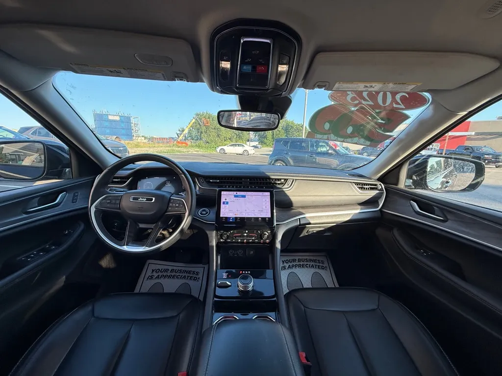 2023 Jeep Grand Cherokee Limited - Photo 19