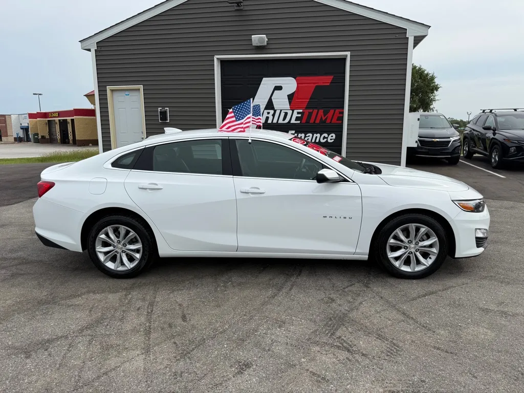 2025 Chevrolet Malibu 1LT - Photo 14