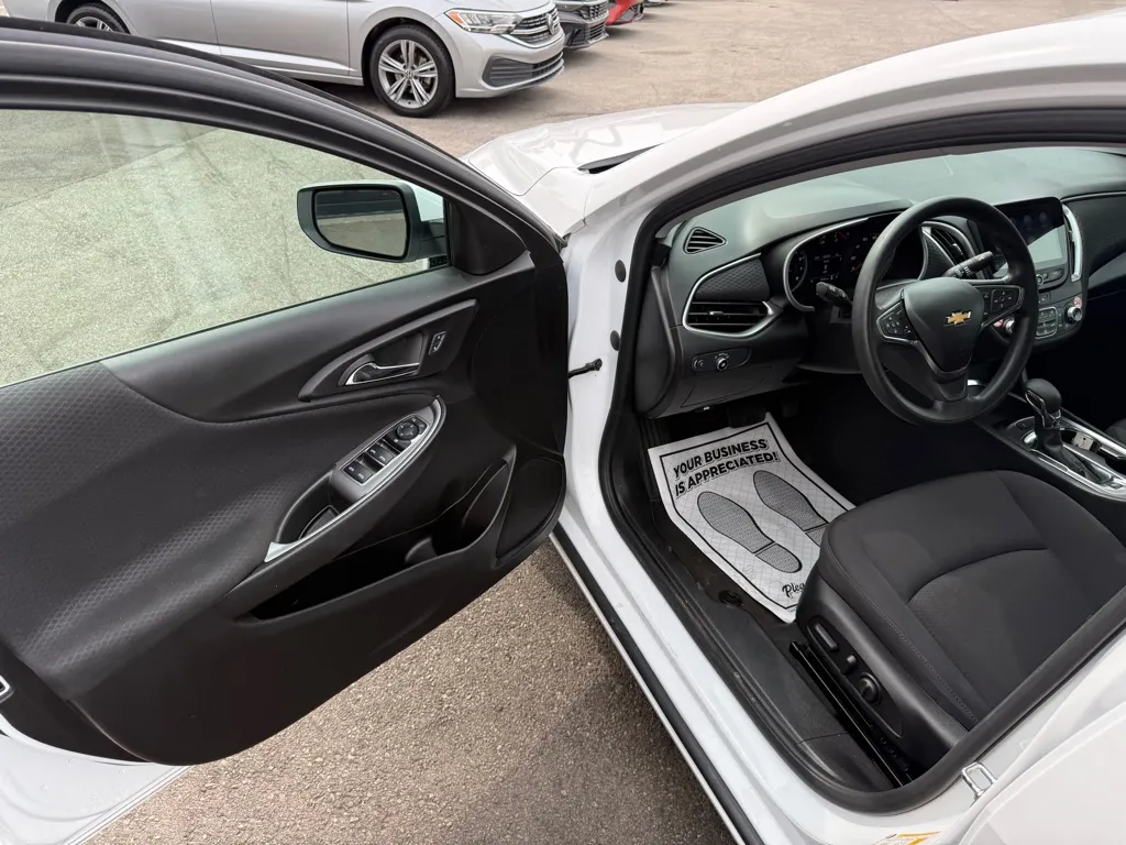 2025 Chevrolet Malibu 1LT - Photo 20
