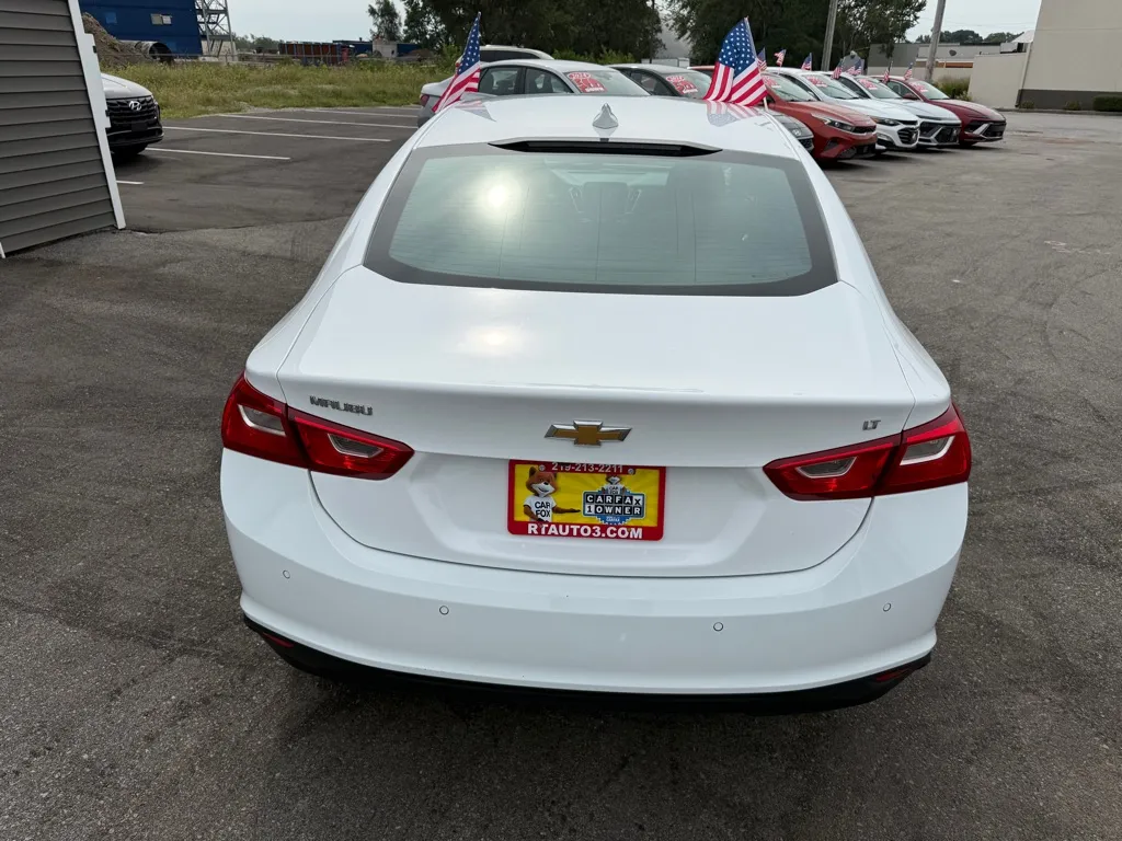 2025 Chevrolet Malibu 1LT - Photo 11
