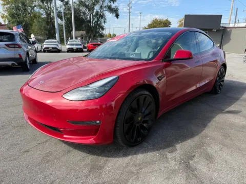 More photos of 2022 TESLA MODEL 3 PERFORMANCE at Ride Time Auto Finance Crown Point, IN