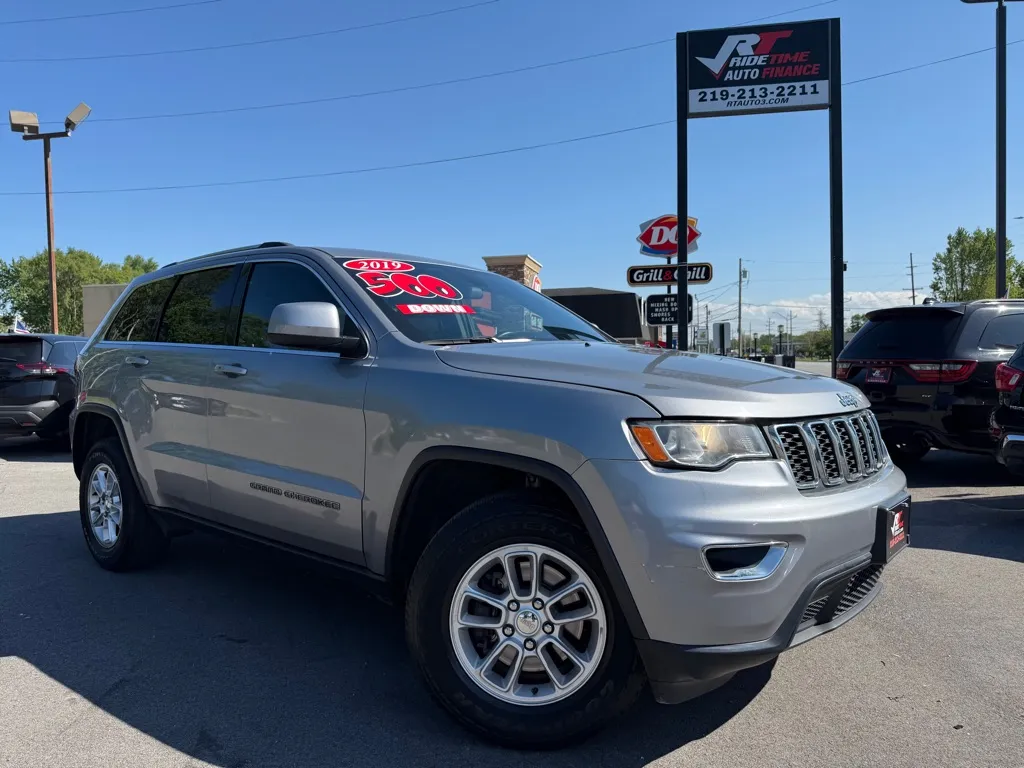 2019 JEEP GRAND CHEROKEE LAREDO E for sale in Crown Point, IN