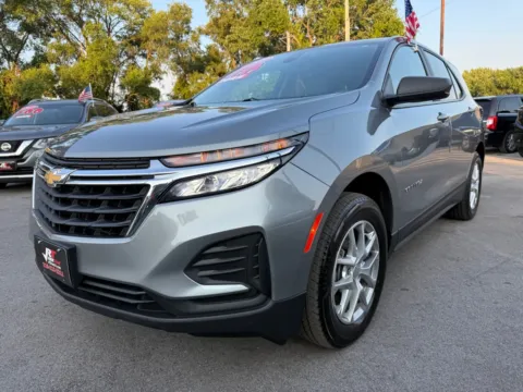 More photos of 2023 CHEVROLET EQUINOX LS at Ride Time Auto Finance Crown Point, IN