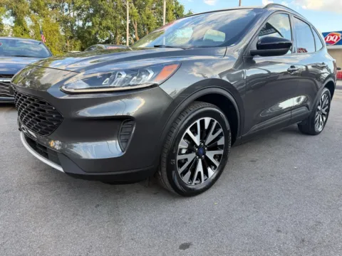 More photos of 2020 FORD ESCAPE HYBRID SE SPORT at Ride Time Auto Finance Crown Point, IN