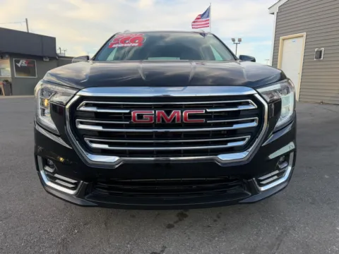 Another view of 2023 GMC TERRAIN SLT for sale in Crown Point, IN at Ride Time Auto Finance Crown Point
