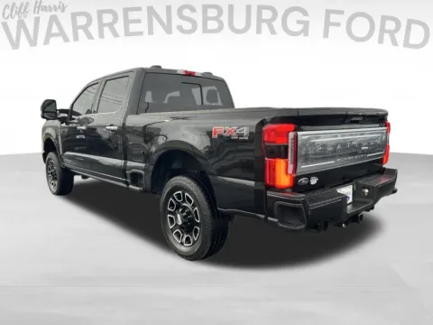 More photos of 2023 Ford F-250SD Platinum at Warrensburg Ford, MO