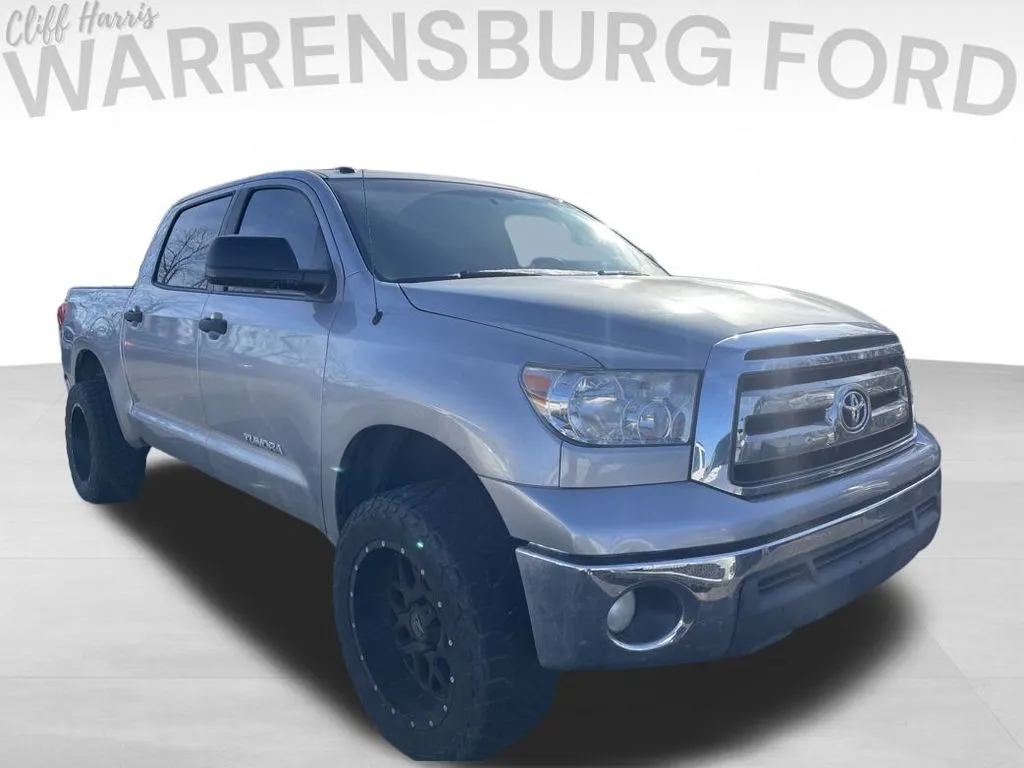 Silver 2013 Toyota Tundra Grade for sale in Warrensburg, MO