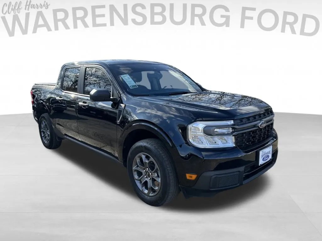 Black 2024 Ford Maverick XLT for sale in Warrensburg, MO