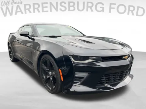 Black 2017 Chevrolet Camaro SS for sale in Warrensburg, MO