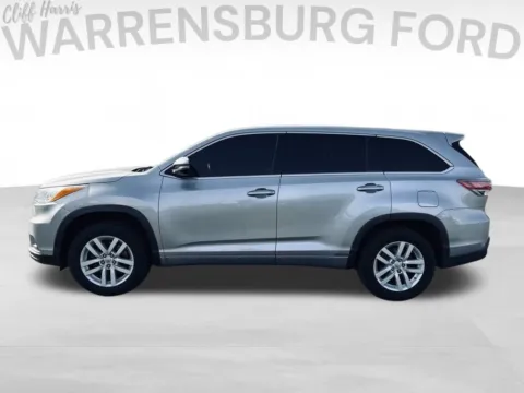 More photos of 2015 Toyota Highlander LE at Warrensburg Ford, MO