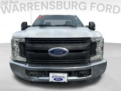 Photos of 2017 Ford F-350SD XL for sale in Warrensburg, MO at Warrensburg Ford
