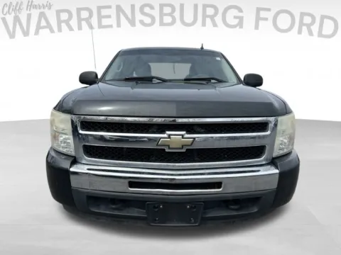 Photos of 2009 Chevrolet Silverado 1500 LS for sale in Warrensburg, MO at Warrensburg Ford