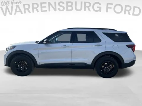More photos of 2026 Ford Explorer Tremor at Warrensburg Ford, MO