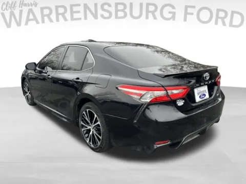 More photos of 2018 Toyota Camry L at Warrensburg Ford, MO