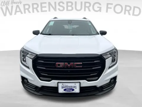 Photos of 2022 GMC Terrain SLT for sale in Warrensburg, MO at Warrensburg Ford